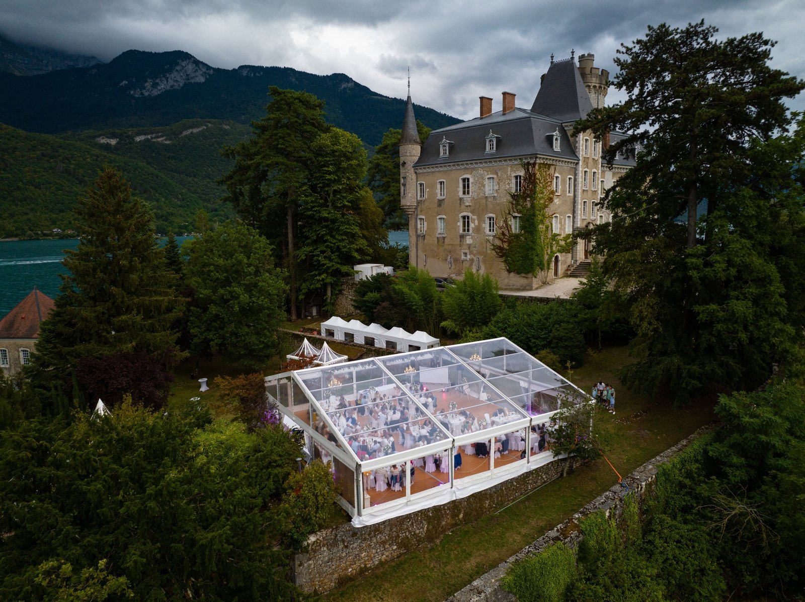 chapiteau en location avec équipement saint jorioz
