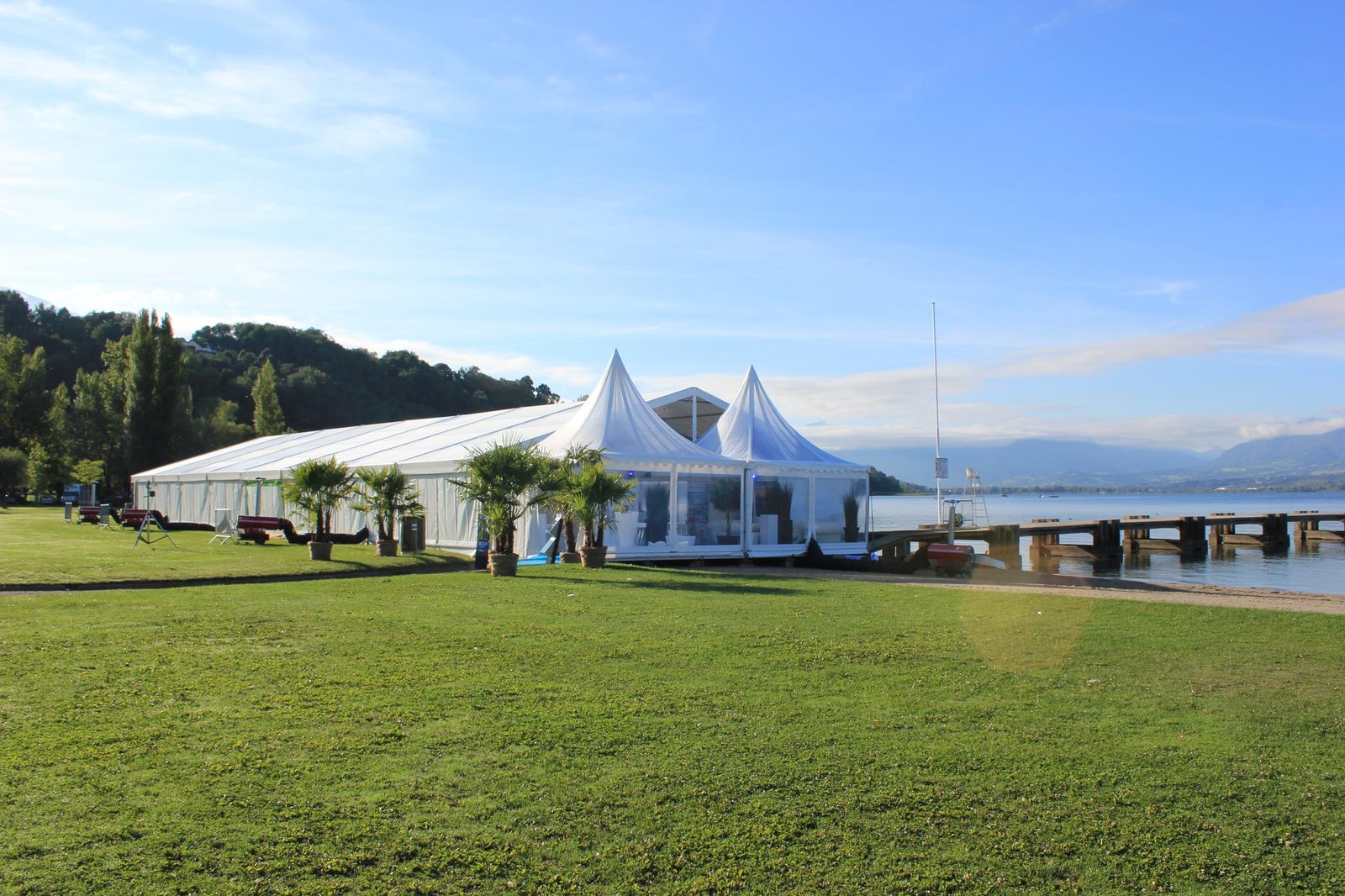 chapiteau pour évènement particulier et professionnel veyrier du lac