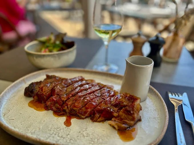 pièce de viande locale la Thuile