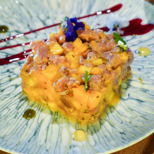 tartare de saumon cran gevrier<br />
